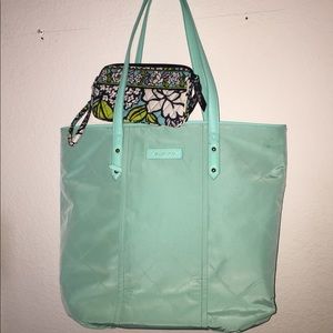 EUC Vera Bradley tote ONLY